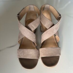 Naturalizer ADELE Sandal - size 8.5